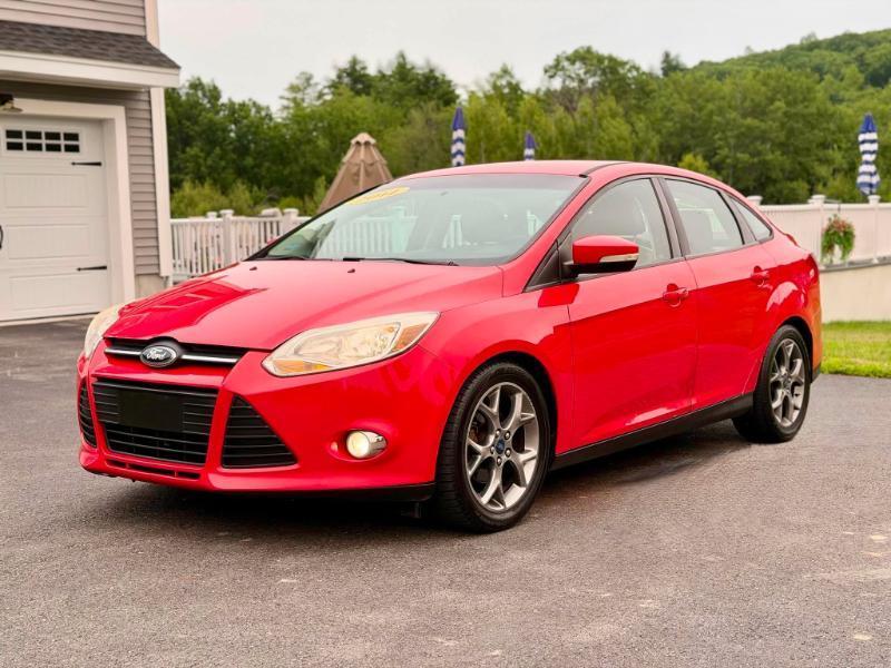 Ford Focus SE Sedan 2014