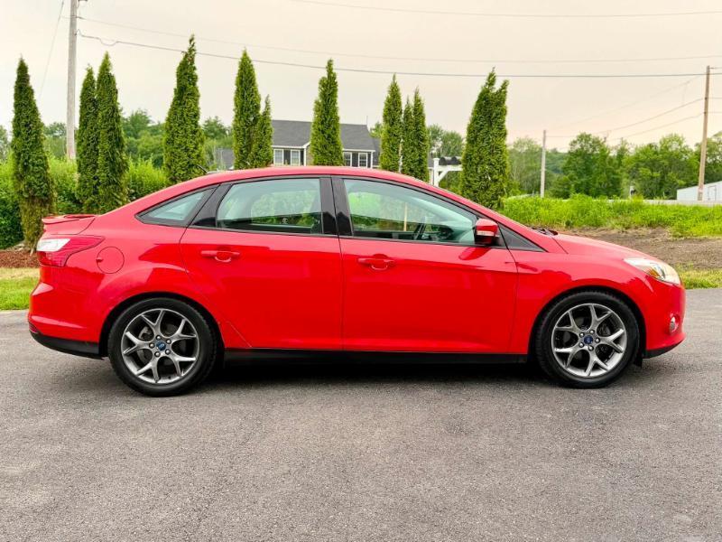 Ford Focus SE Sedan 2014