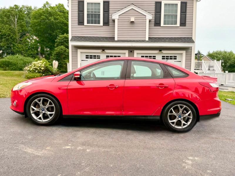 Ford Focus SE Sedan 2014