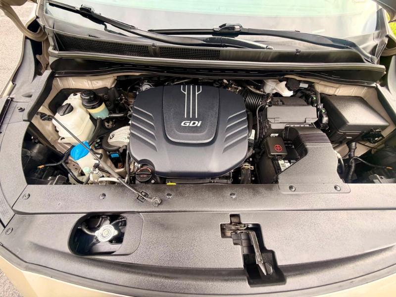 Kia Sedona LX 2015