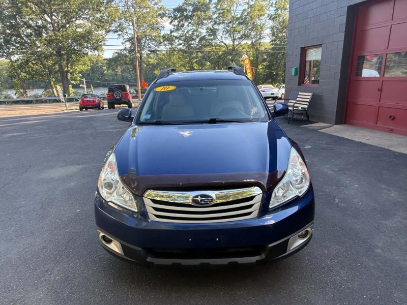 Subaru Outback 2.5i Premium 2010