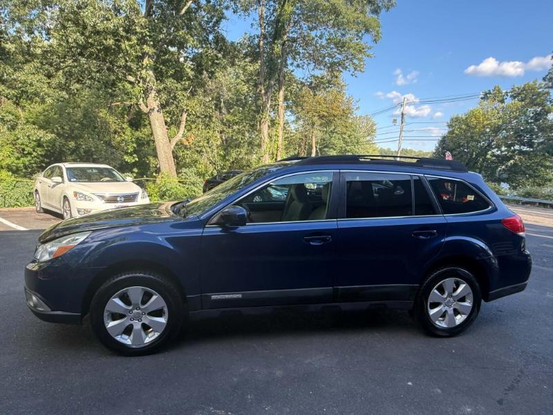 Subaru Outback 2.5i Premium 2010
