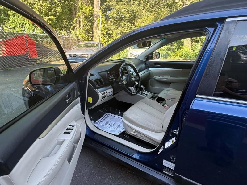 Subaru Outback 2.5i Premium 2010