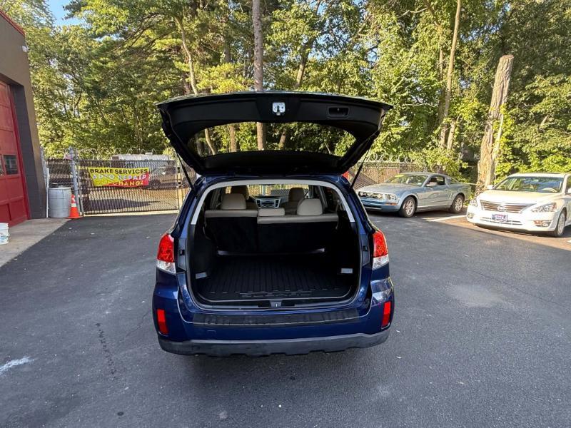 Subaru Outback 2.5i Premium 2010