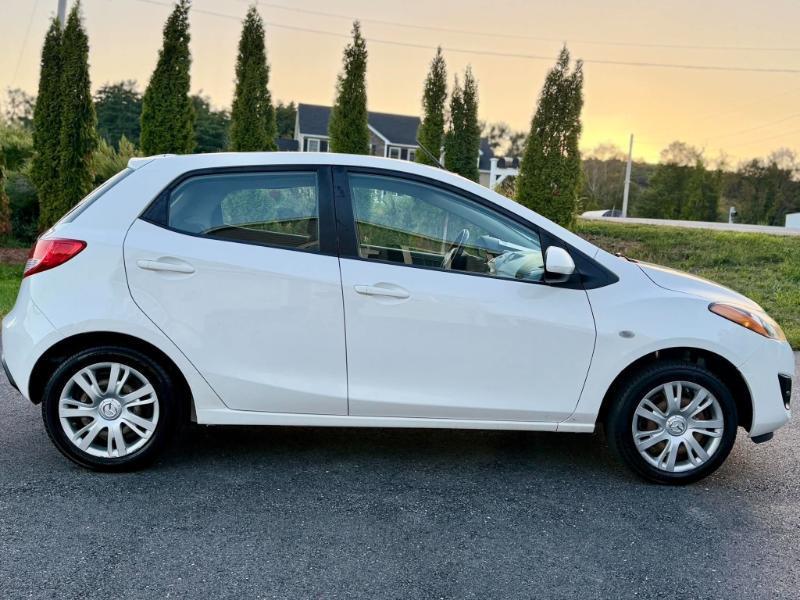 Mazda MAZDA2 Sport 2014