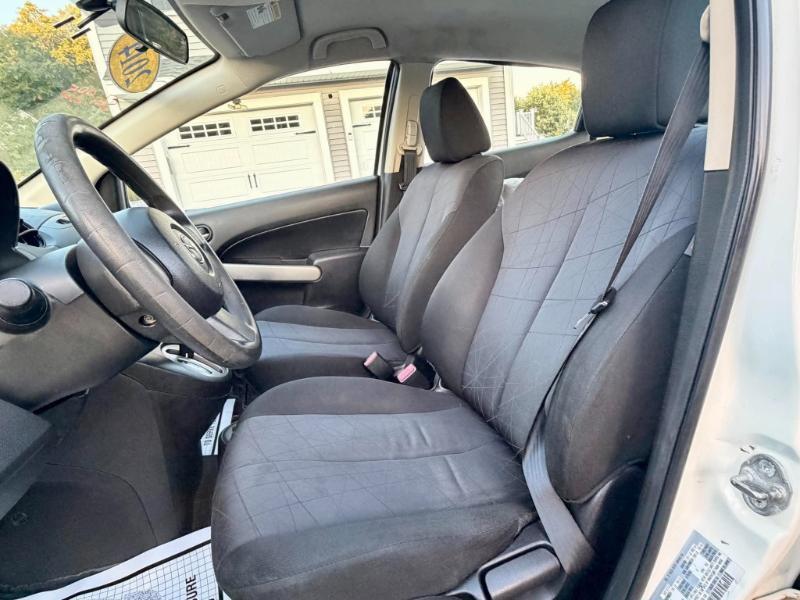 Mazda MAZDA2 Sport 2014