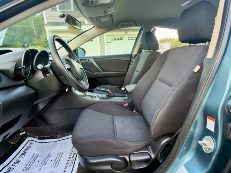 Mazda MAZDA3 i Touring 2010