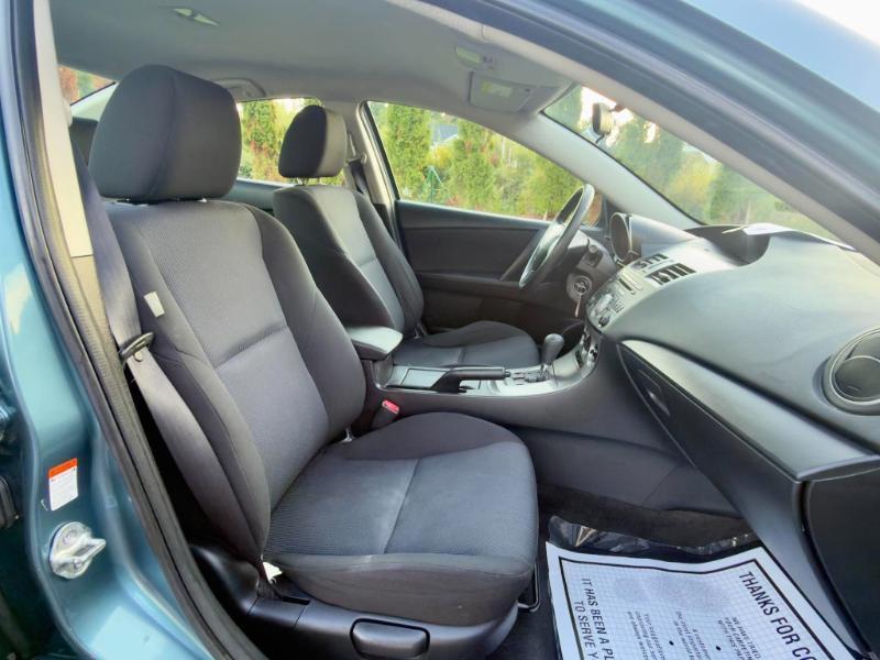 Mazda MAZDA3 i Touring 2010