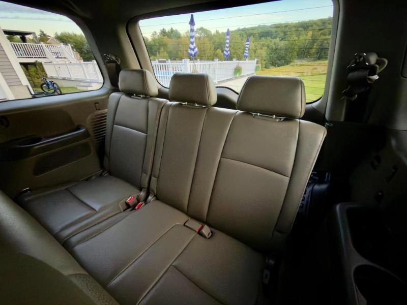 Honda Pilot EX 4WD w/ Leather and DVD 2006