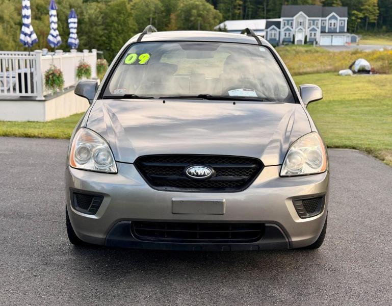 Kia Rondo Base 2009