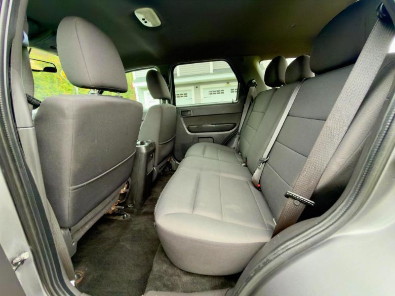 Ford Escape XLT 4WD 2011