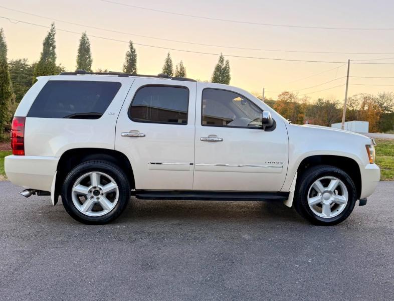 Chevrolet Tahoe LTZ 4WD 2013