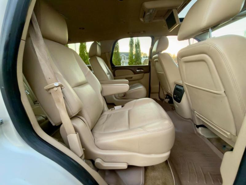 Chevrolet Tahoe LTZ 4WD 2013
