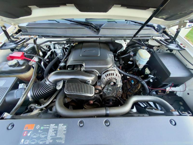 Chevrolet Tahoe LTZ 4WD 2013