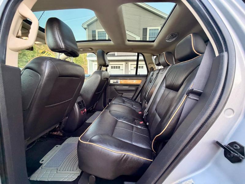 Lincoln MKX AWD 2010