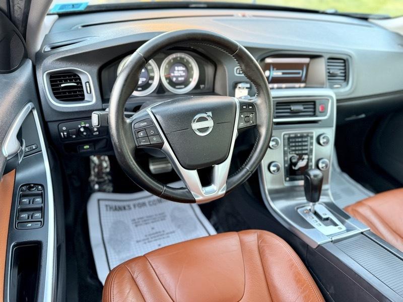 Volvo S60 T5 2012