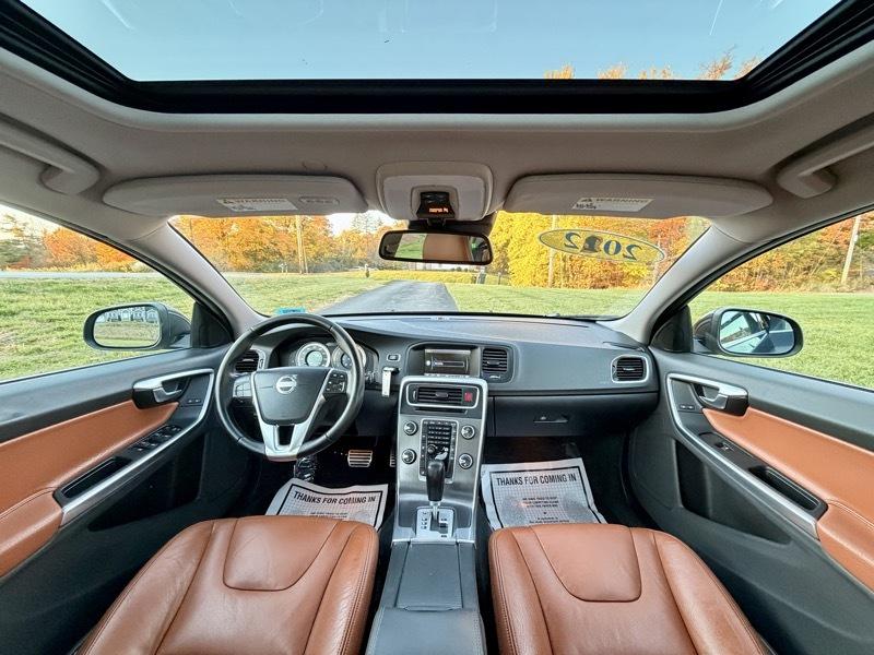 Volvo S60 T5 2012