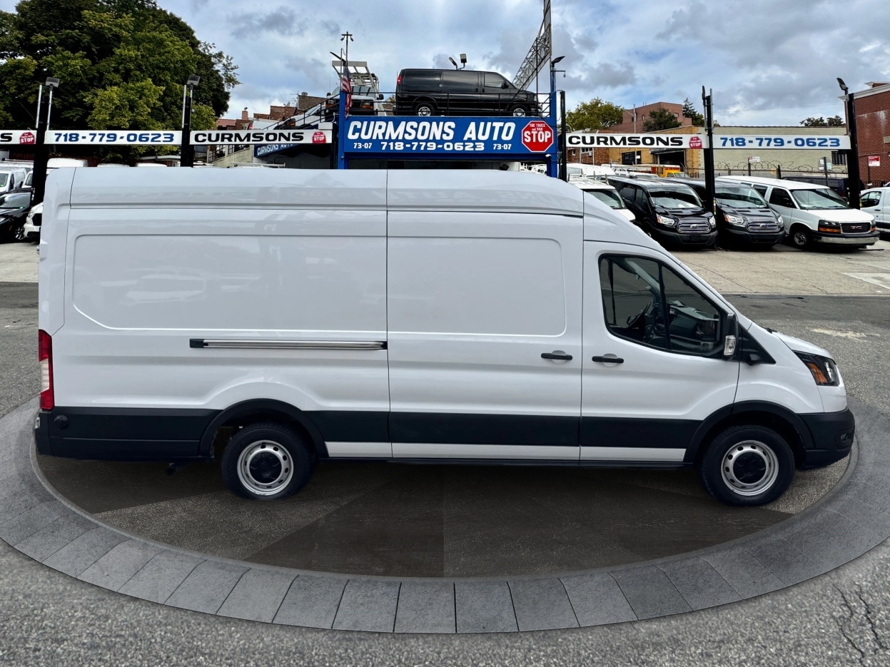 2022 Ford Transit Cargo Van photo 2