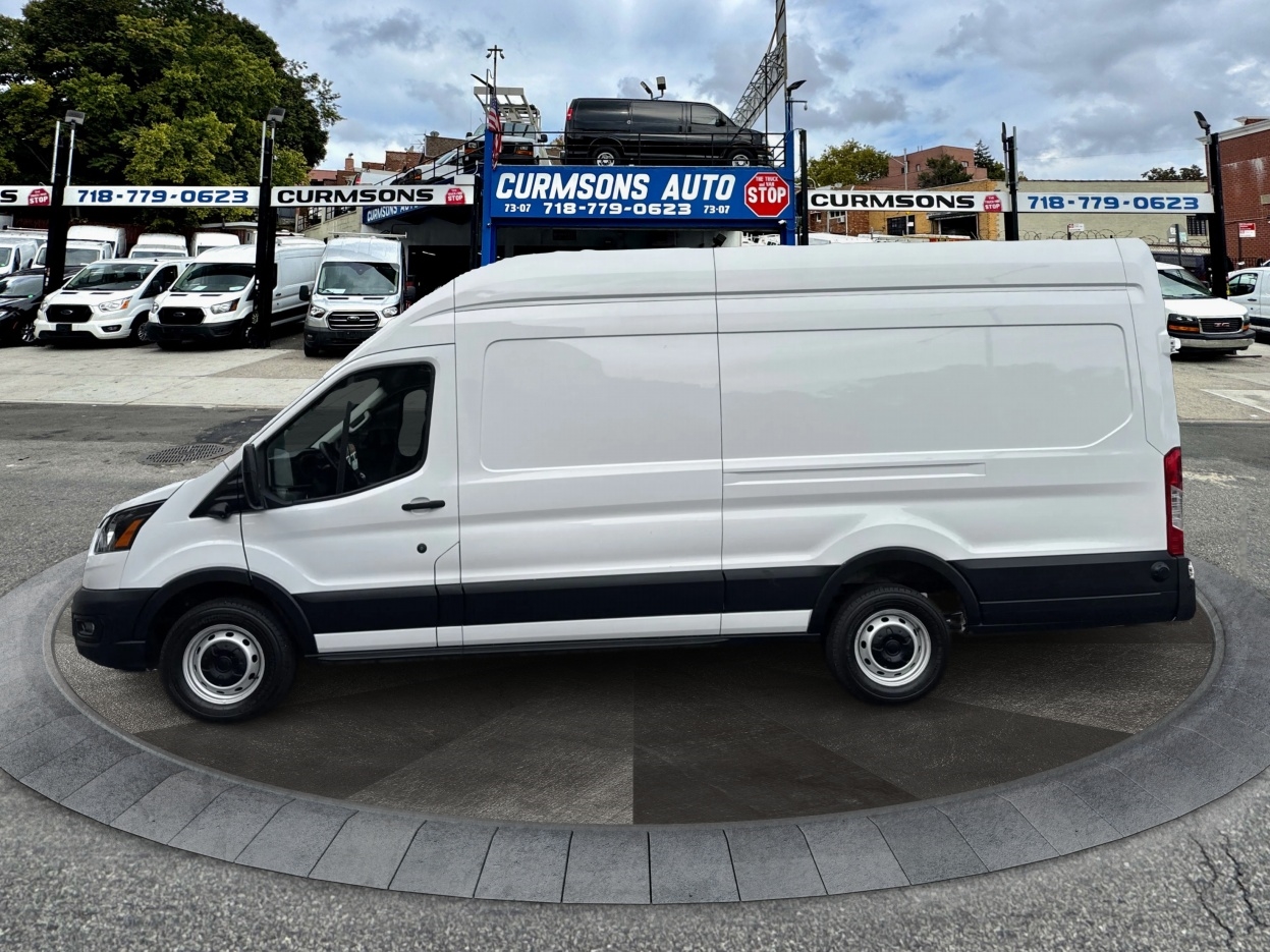 2022 Ford Transit Cargo Van photo 6