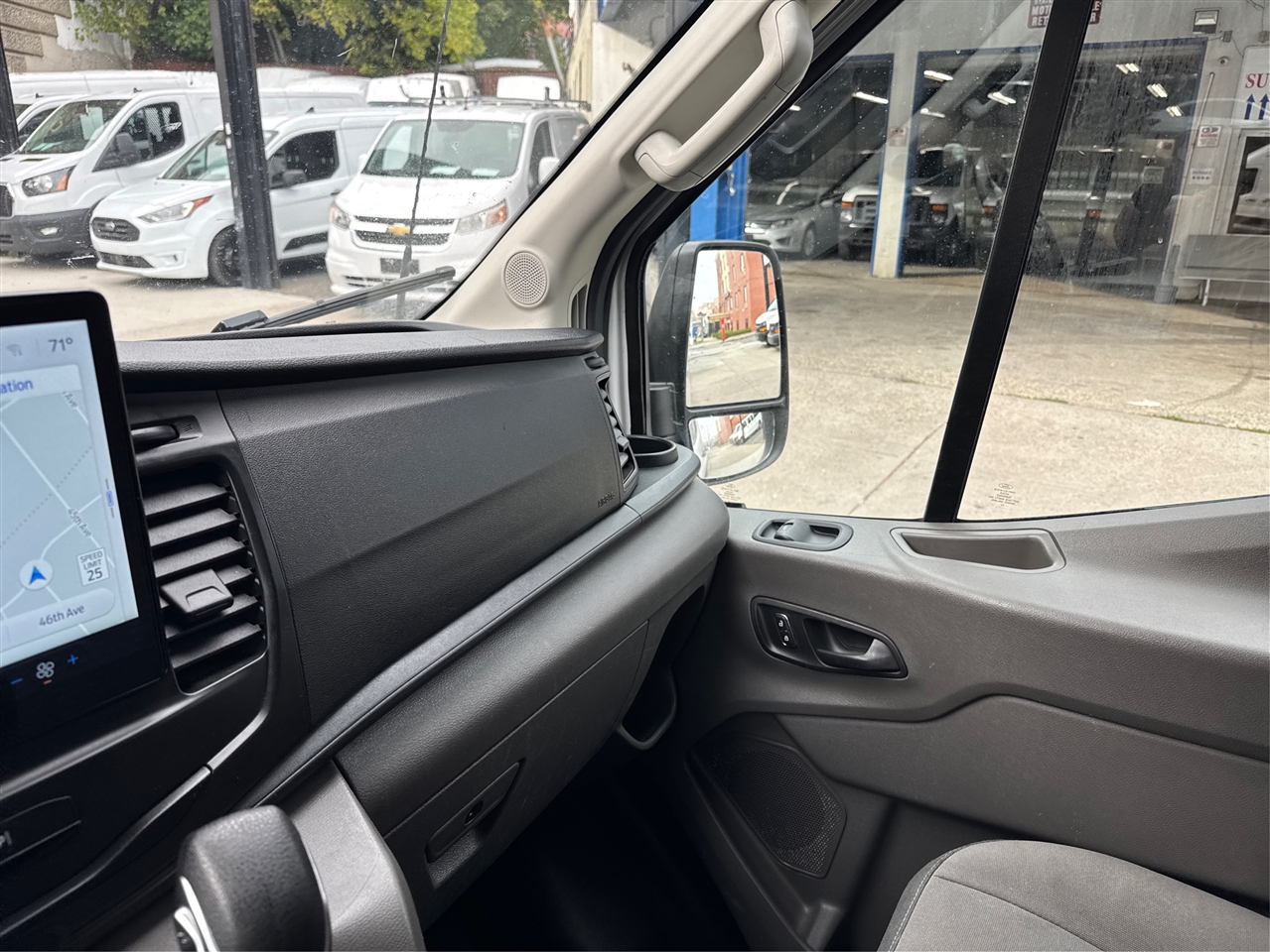 2022 Ford Transit Cargo Van photo 14