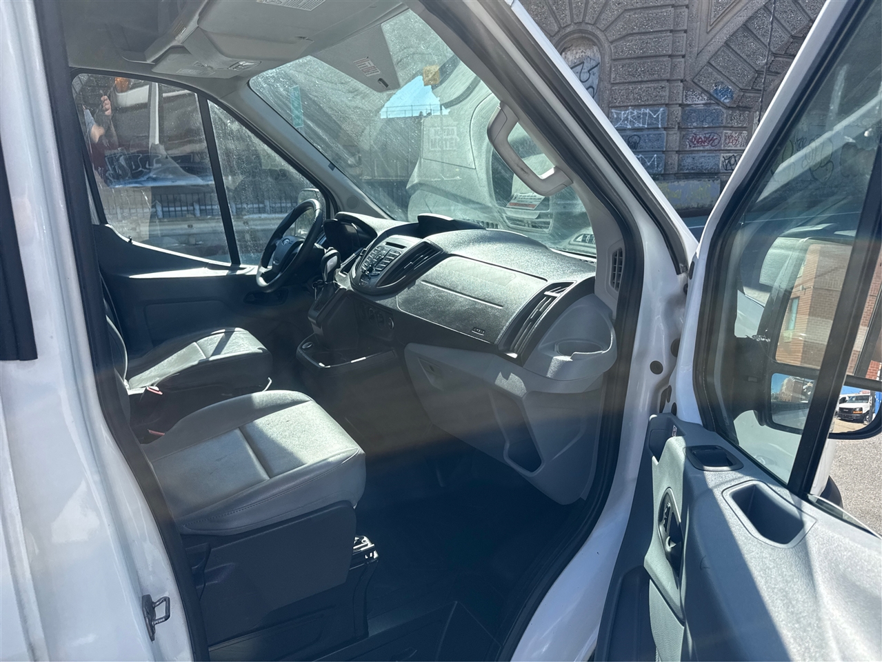 2019 Ford Transit Van photo 16