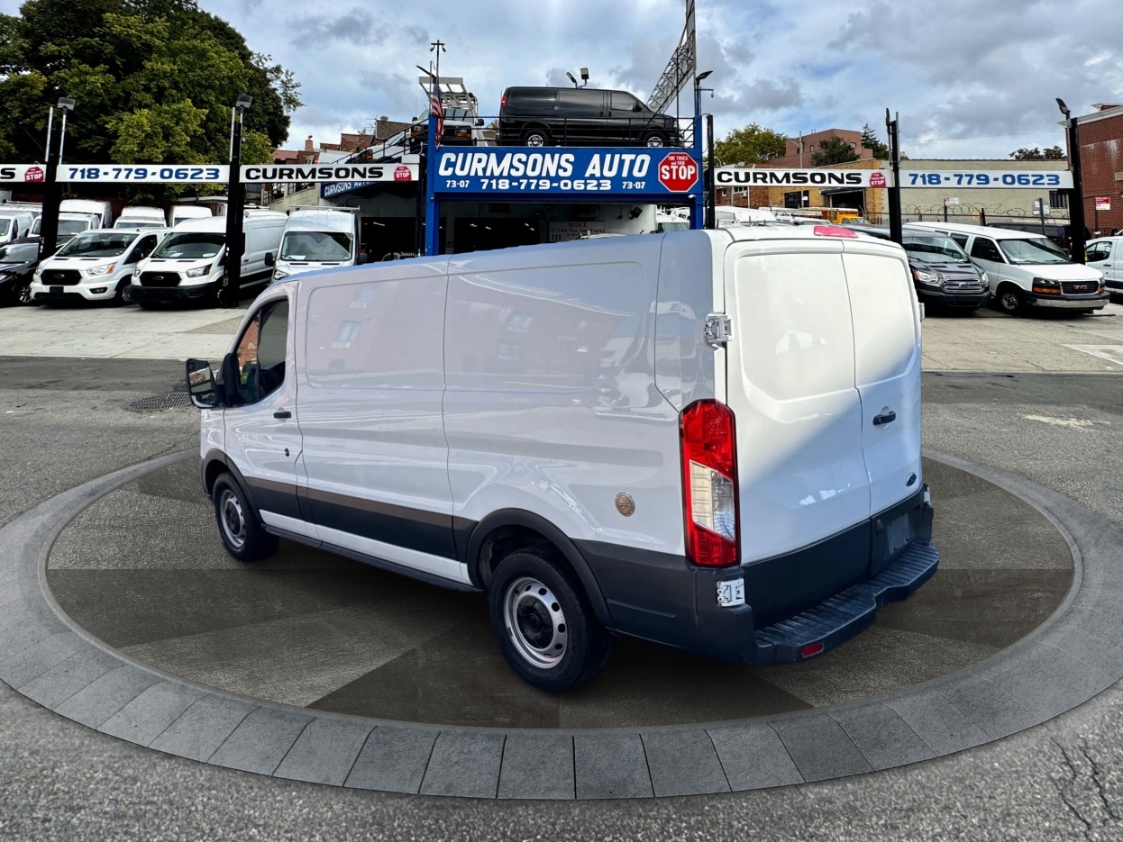 Ford Transit Van T-150 130" Low Rf 8600 GVWR Sliding RH Dr 2018