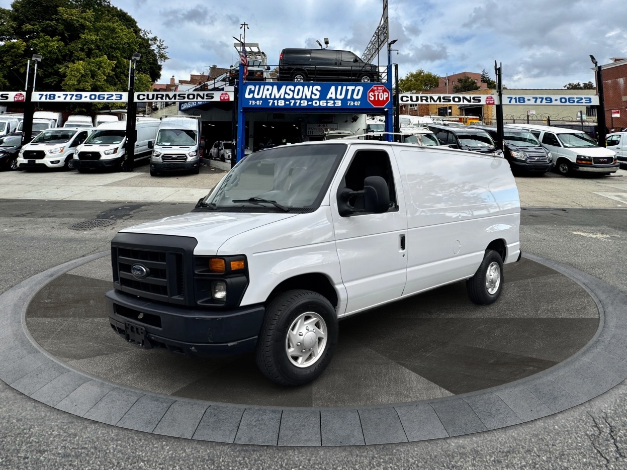Ford Econoline Cargo Van E-250 HD 2013 Ford Econoline Cargo Van E-250 HD 2013