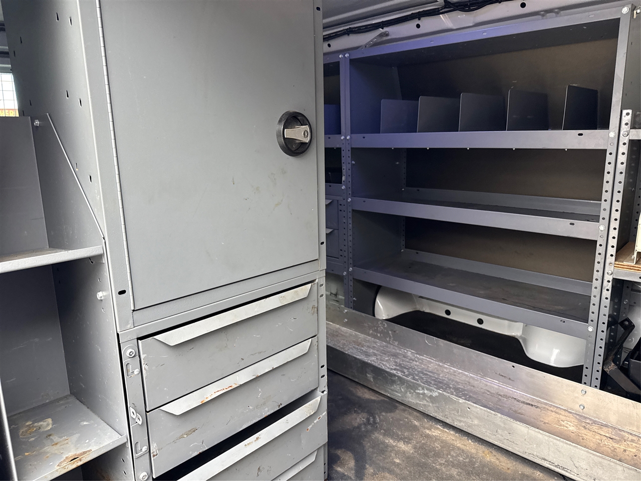 Ford Econoline Cargo Van E-250 HD 2013 Ford Econoline Cargo Van E-250 HD 2013