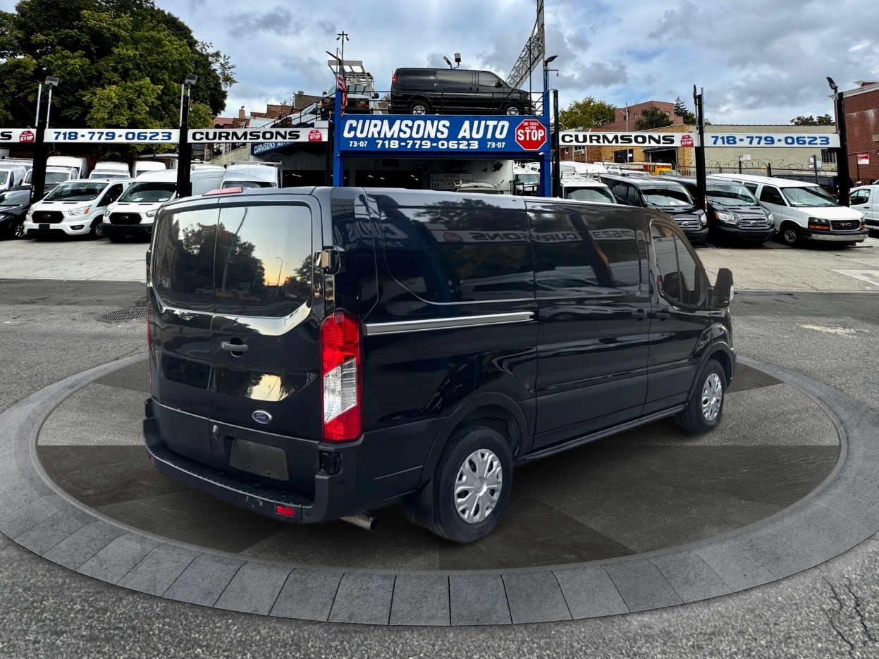 Ford Transit Cargo Van T-150 130" Low Rf 8670 GVWR RWD 2023 Ford Transit Cargo Van T-150 130" Low Rf 8670 GVWR RWD 2023