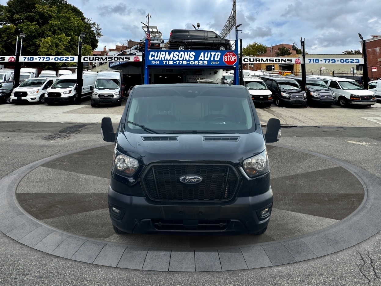 Ford Transit Cargo Van T-150 130" Low Rf 8670 GVWR RWD 2023 Ford Transit Cargo Van T-150 130" Low Rf 8670 GVWR RWD 2023