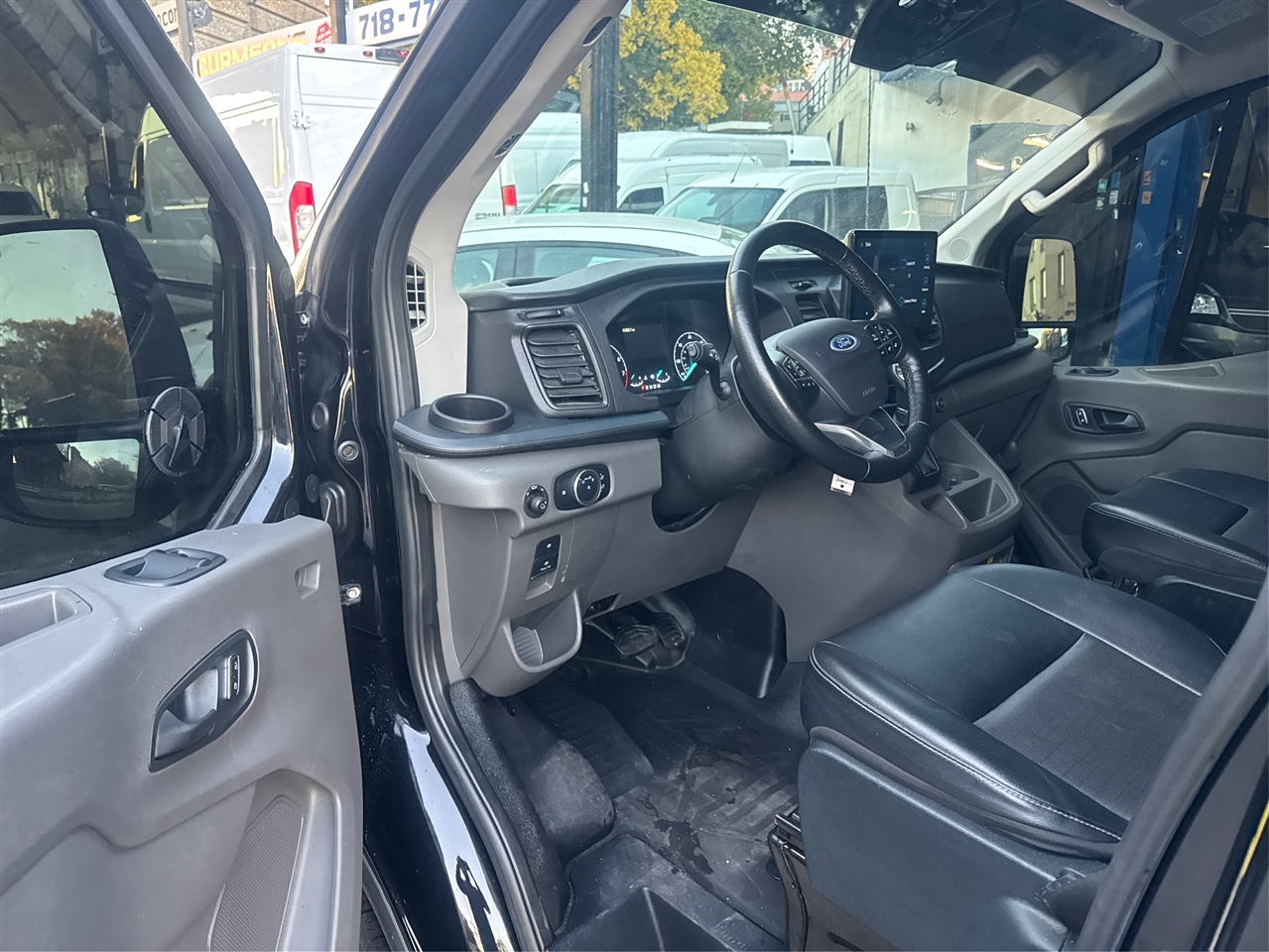 Ford Transit Cargo Van T-150 130" Low Rf 8670 GVWR RWD 2023 Ford Transit Cargo Van T-150 130" Low Rf 8670 GVWR RWD 2023