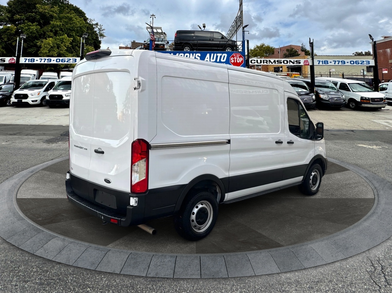 2023 Ford Transit Cargo Van photo 3