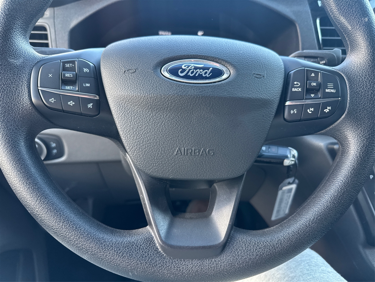 Ford Transit Passenger Wagon T-350 148" High Roof XLT RWD 2025