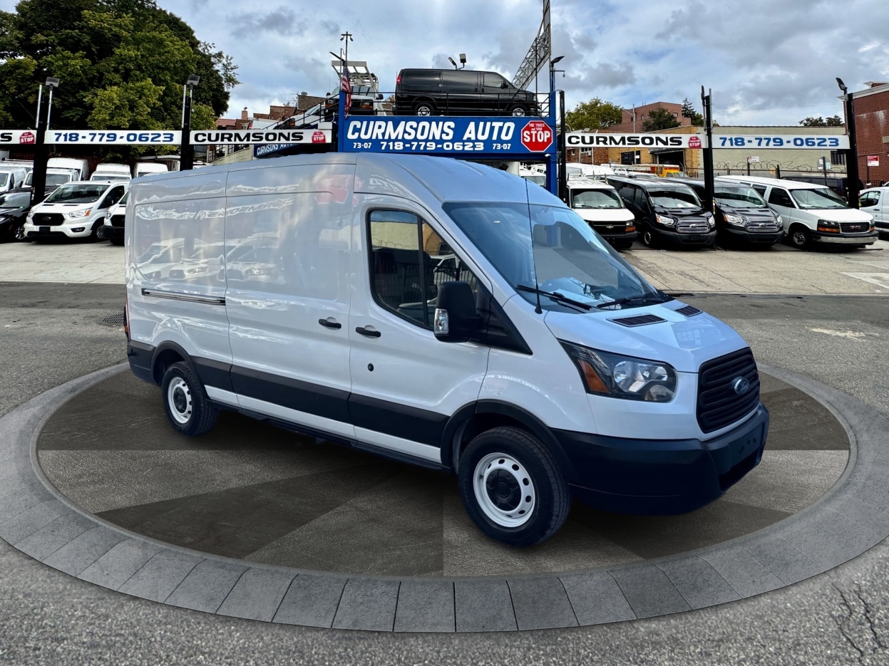 2019 Ford Transit Van T-150 148" Med Rf 8600 GVWR Sliding RH Dr