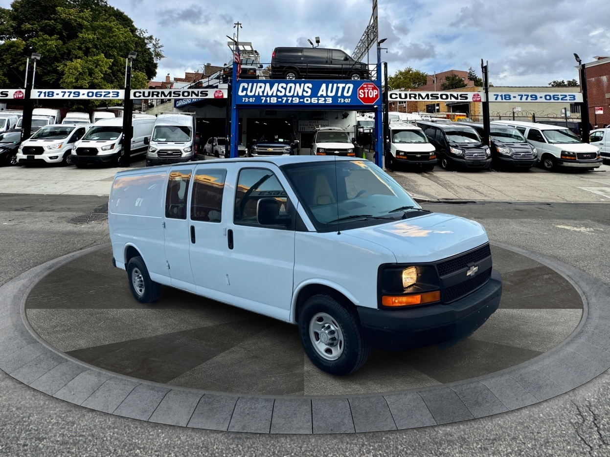 2010 Chevrolet Express Cargo Van RWD 3500 155"