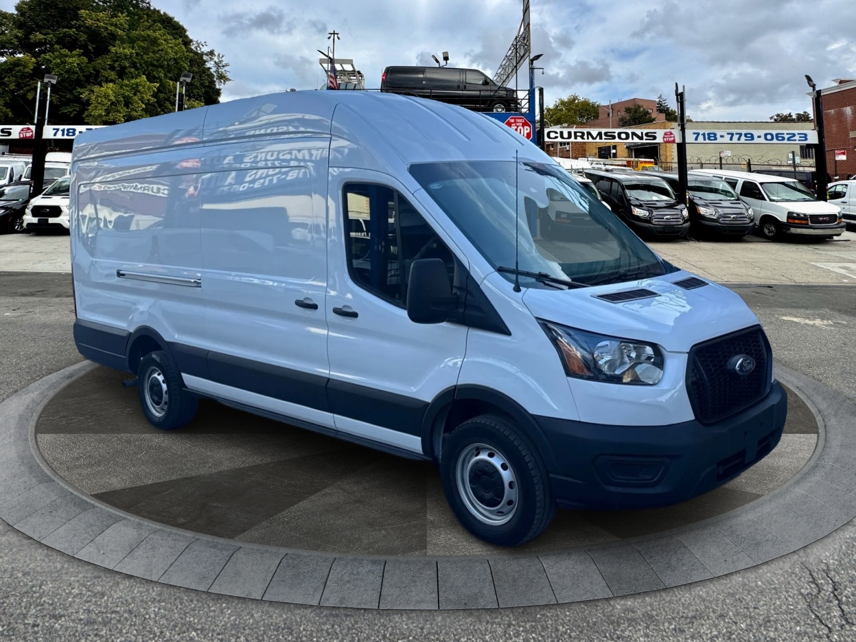2025 Ford Transit Cargo Van T-250 148" EL Hi Rf 9070 GVWR RWD