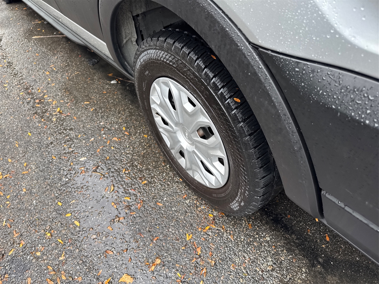 Ford Transit Passenger Wagon T-350 148" Med Roof XLT RWD 2024