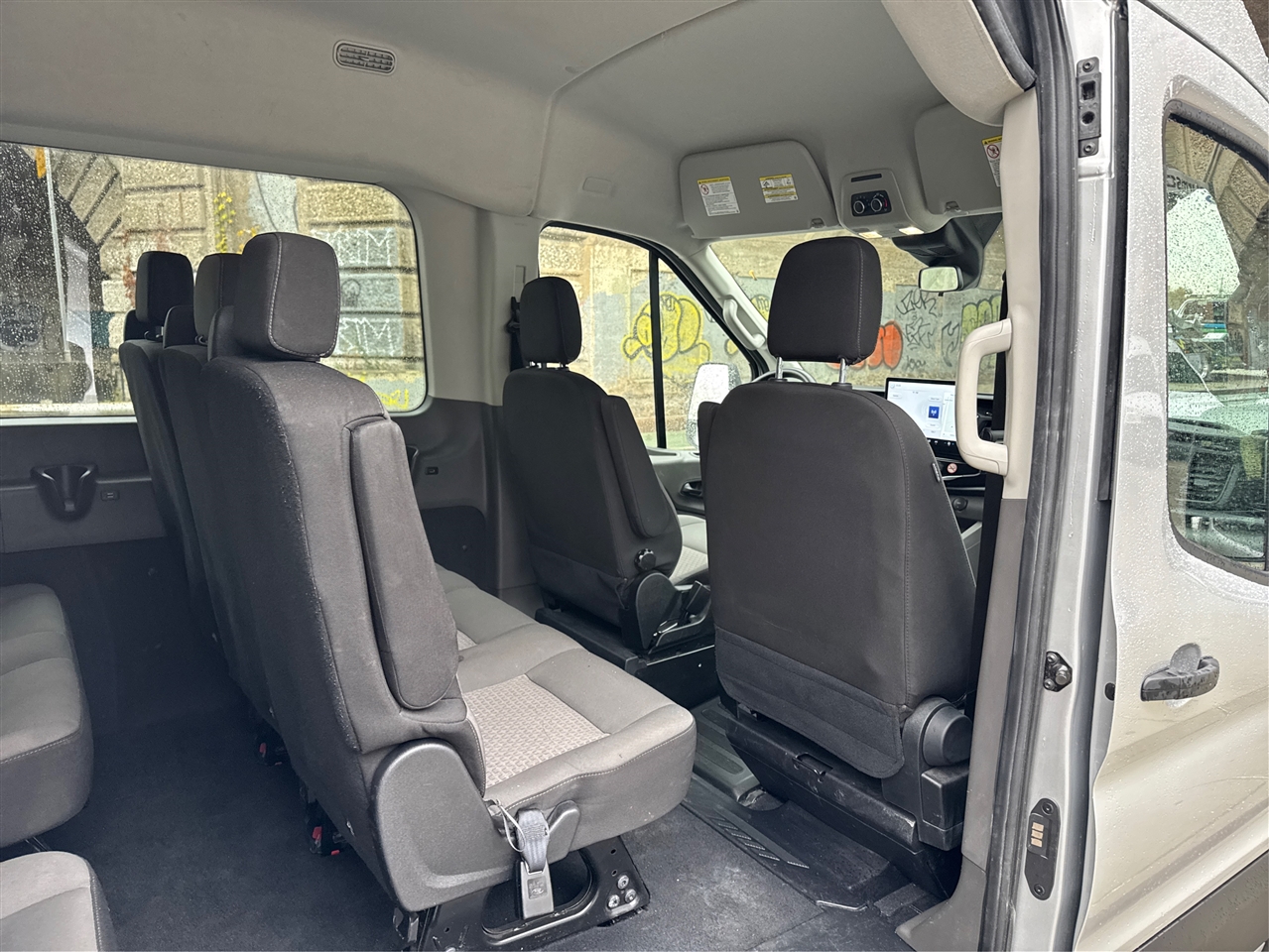 Ford Transit Passenger Wagon T-350 148" Med Roof XLT RWD 2024