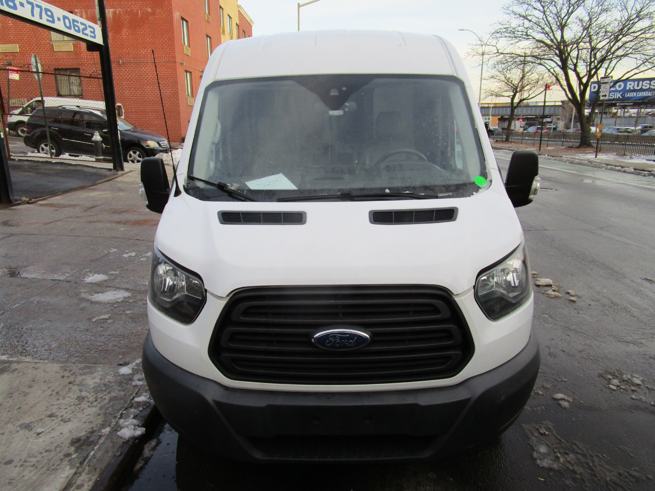 Ford Transit Van T-250 130" Med Rf 9000 GVWR Sliding RH Dr 2018
