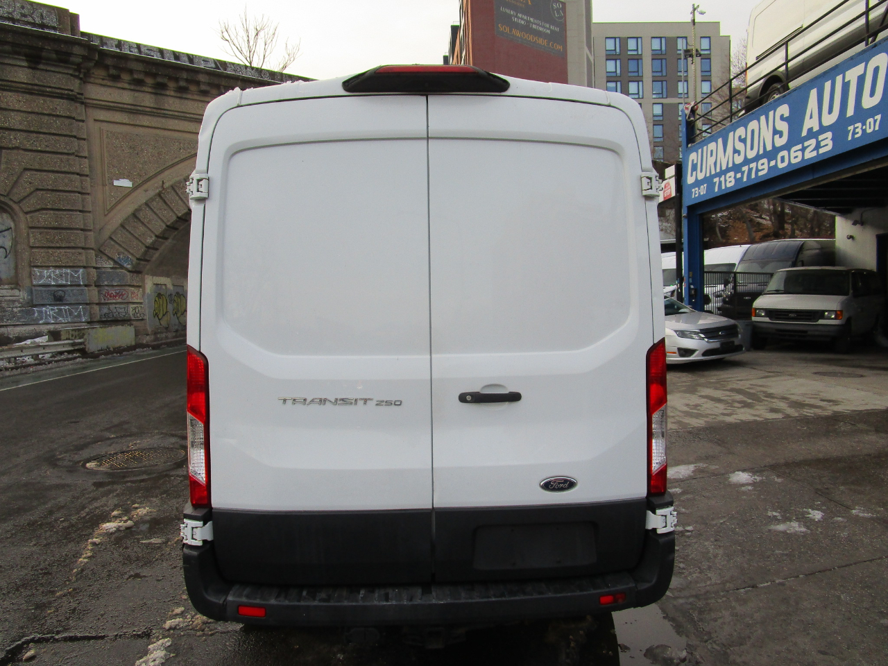 Ford Transit Van T-250 130" Med Rf 9000 GVWR Sliding RH Dr 2018