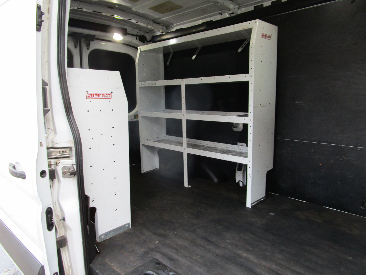 Ford Transit Van T-250 130" Med Rf 9000 GVWR Sliding RH Dr 2018