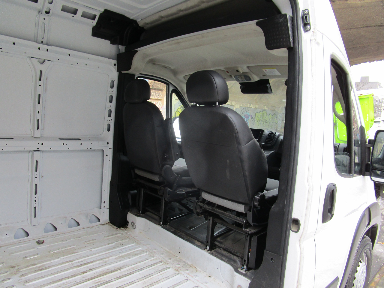 RAM ProMaster Cargo Van Tradesman 2500 High Roof 159" WB w/Pass Seat 2024