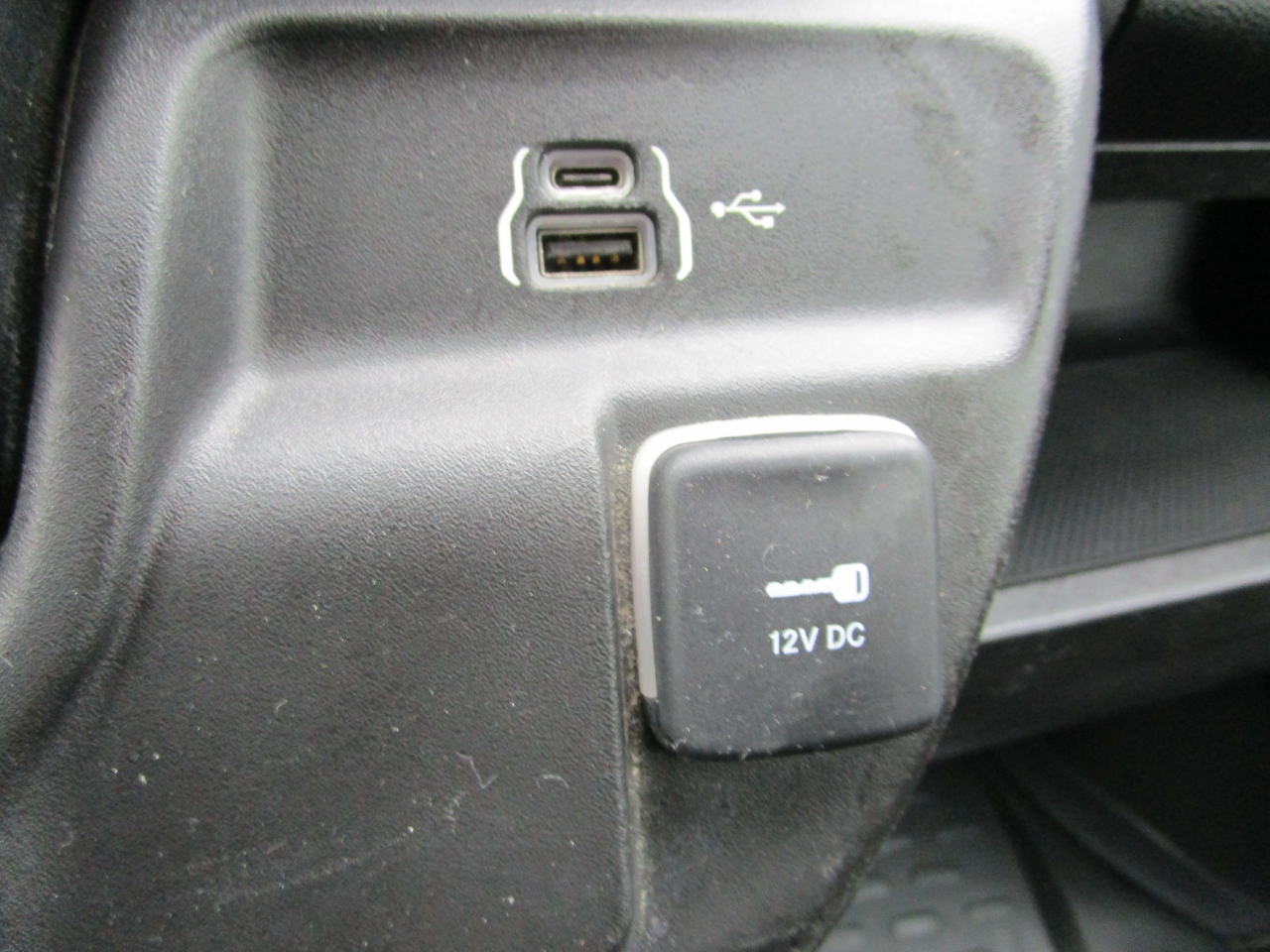 RAM ProMaster Cargo Van Tradesman 2500 High Roof 159" WB w/Pass Seat 2024