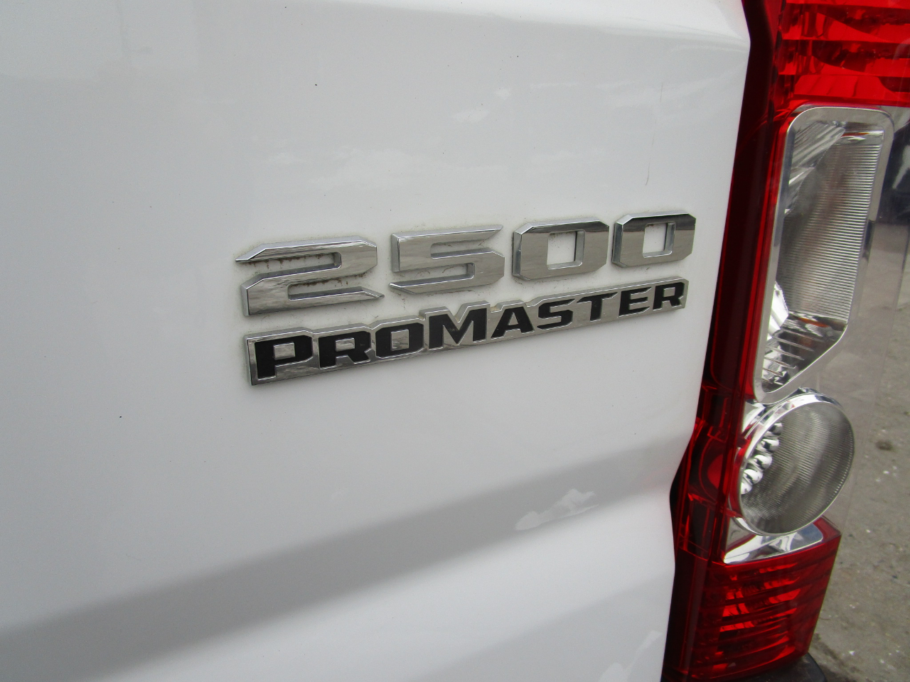 RAM ProMaster Cargo Van Tradesman 2500 High Roof 159" WB w/Pass Seat 2024