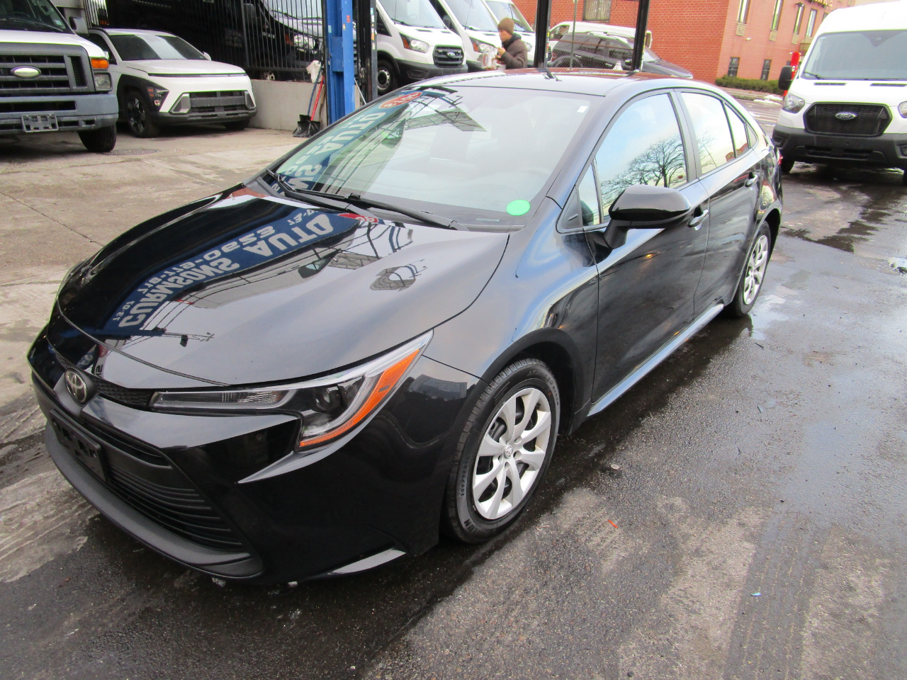 Toyota Corolla LE CVT (Natl) 2024