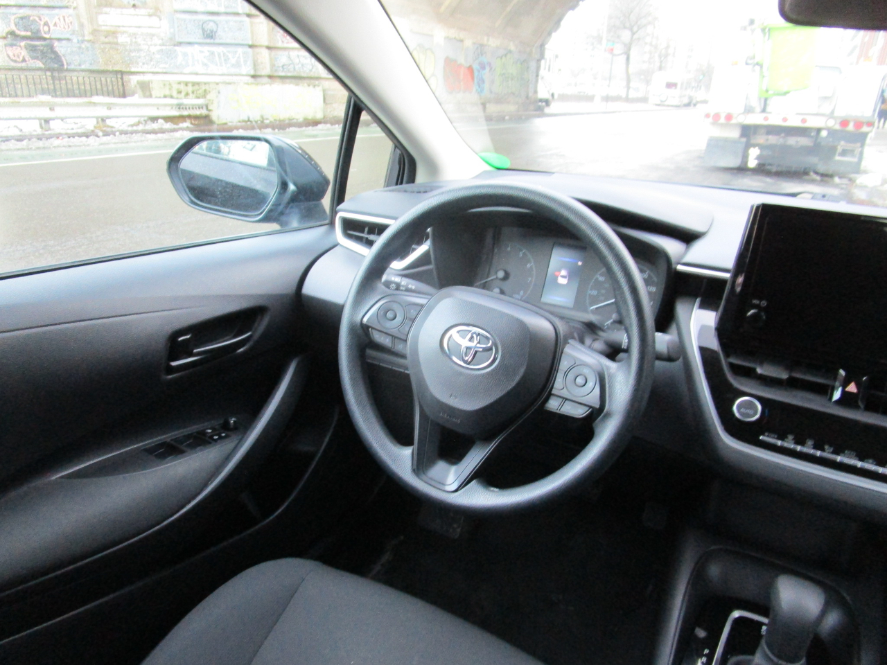 Toyota Corolla LE CVT (Natl) 2024