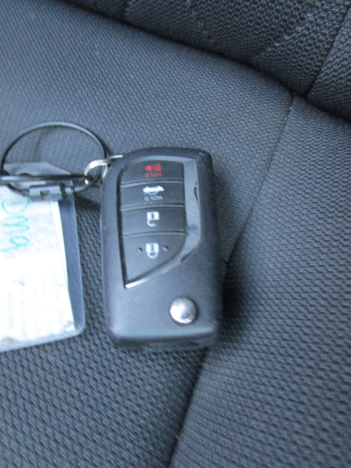 Toyota Corolla LE CVT (Natl) 2024