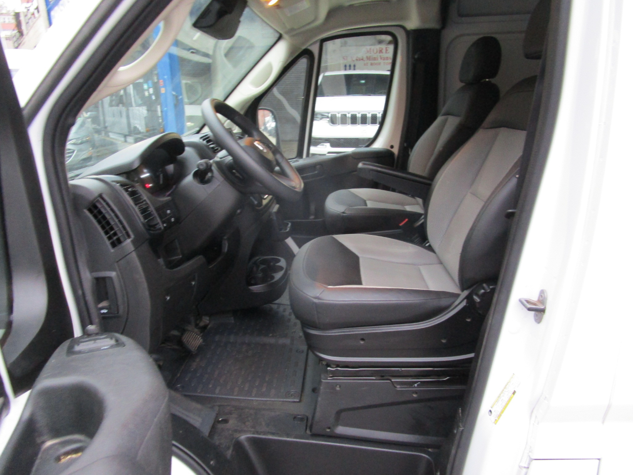 RAM ProMaster Cargo Van Tradesman 3500 High Roof 159" WB w/Pass Seat 2025