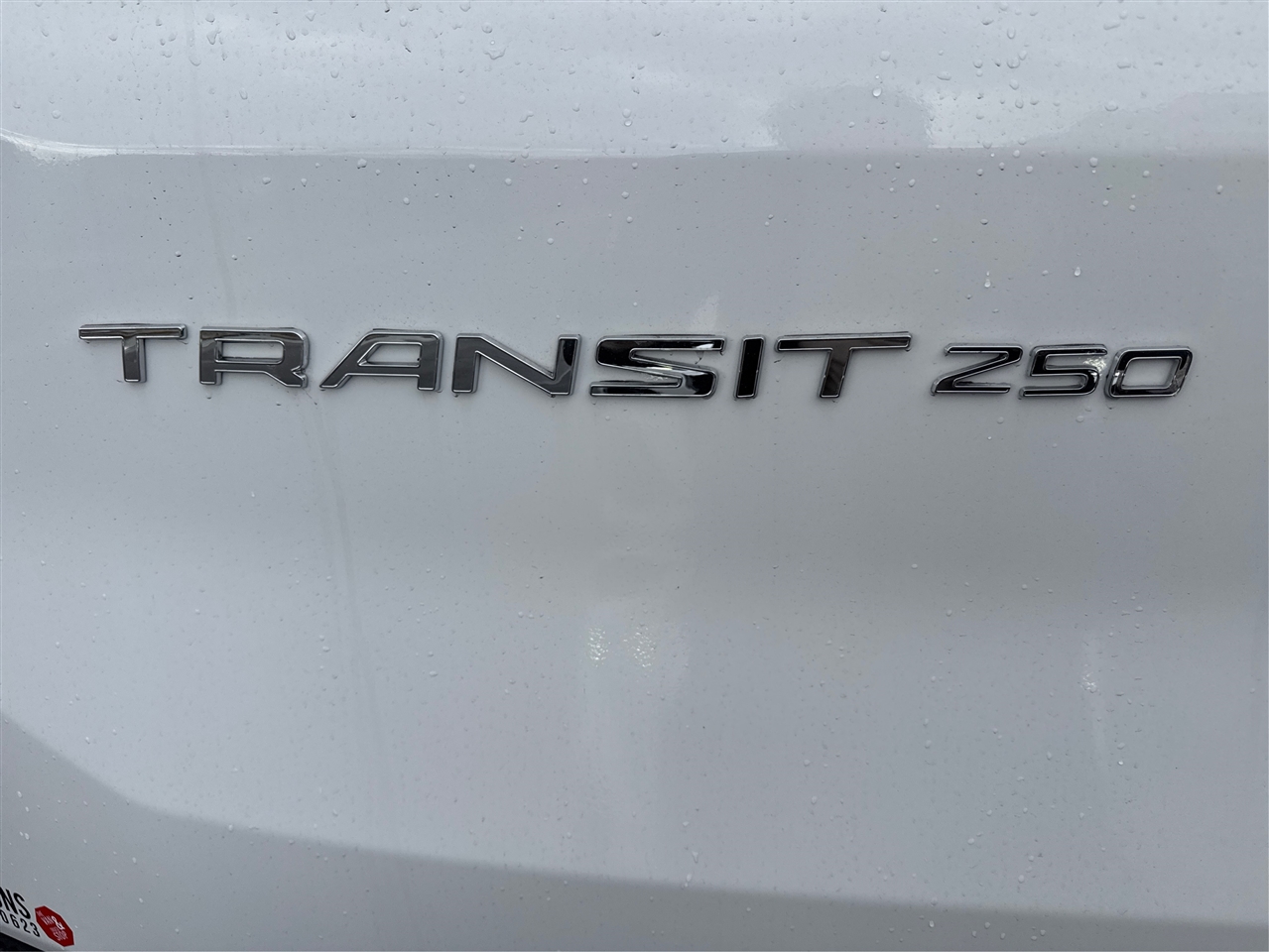 Ford Transit Cargo Van T-250 148" Med Rf 9070 GVWR RWD 2025