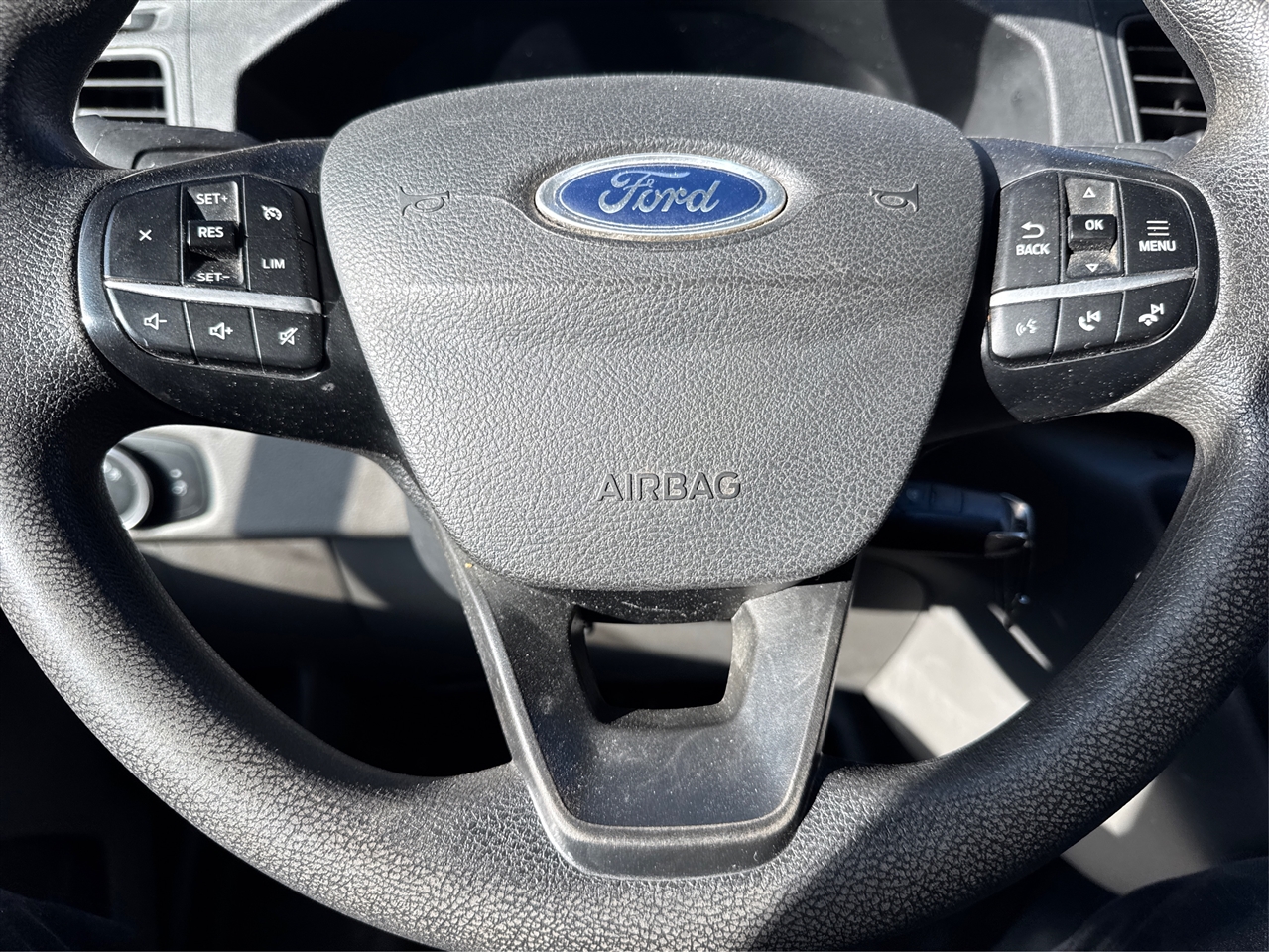 Ford Transit Cargo Van T-250 148" Med Rf 9070 GVWR RWD 2023